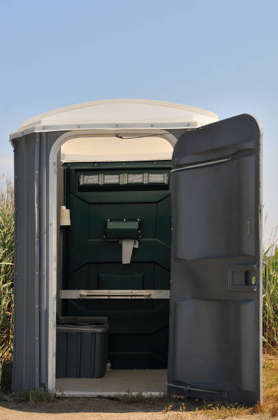 Best Luxury portable toilet rental  in Cordova, NC